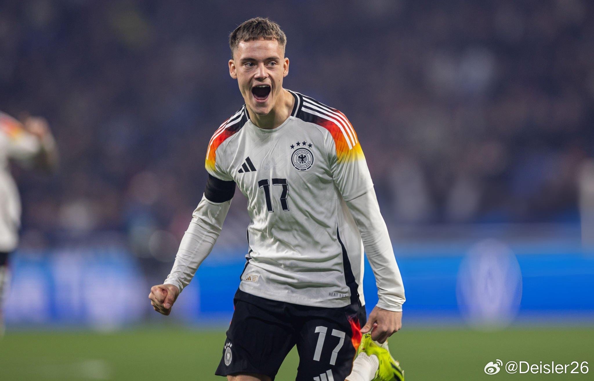 包含表现优异引发热议！，西亚卡姆在德国队比赛中领先优势明显赛场气氛高涨的词条-爱游戏体育