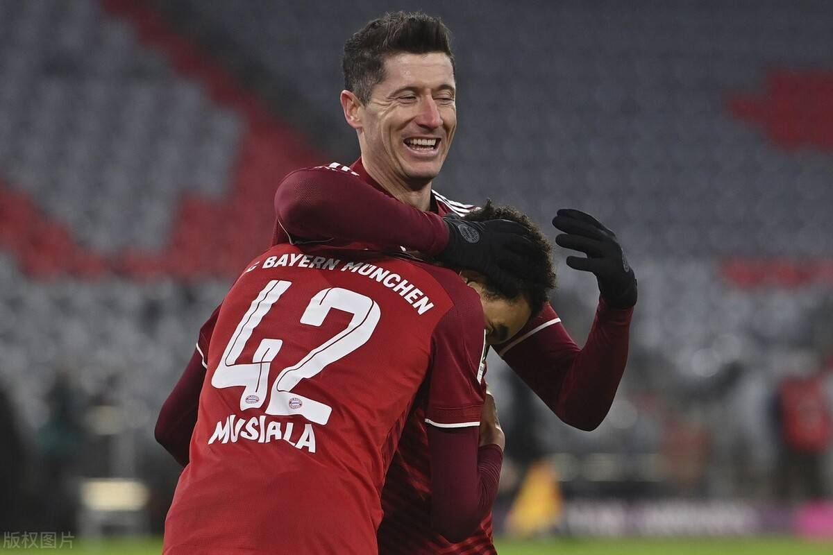 上海海港窗口期止住颓势；志在德甲名次提升；媒体盛赞；纪律约束更严格-爱游戏体育